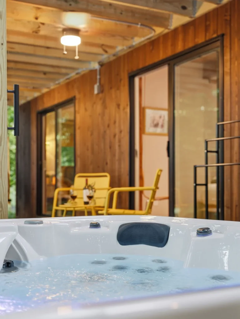 HDB Hot Tub out of BR